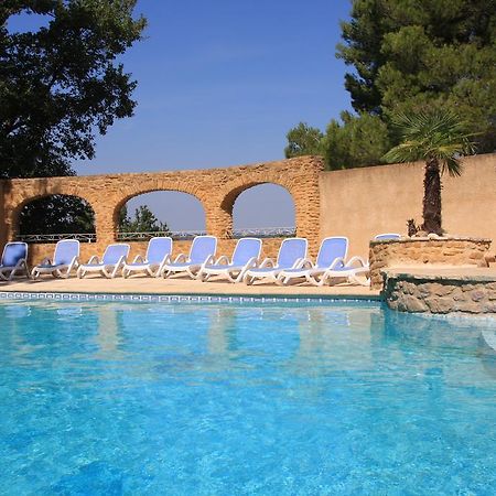 Pousterle De Sabran - Piscine & Hammamアパートメント エクステリア 写真
