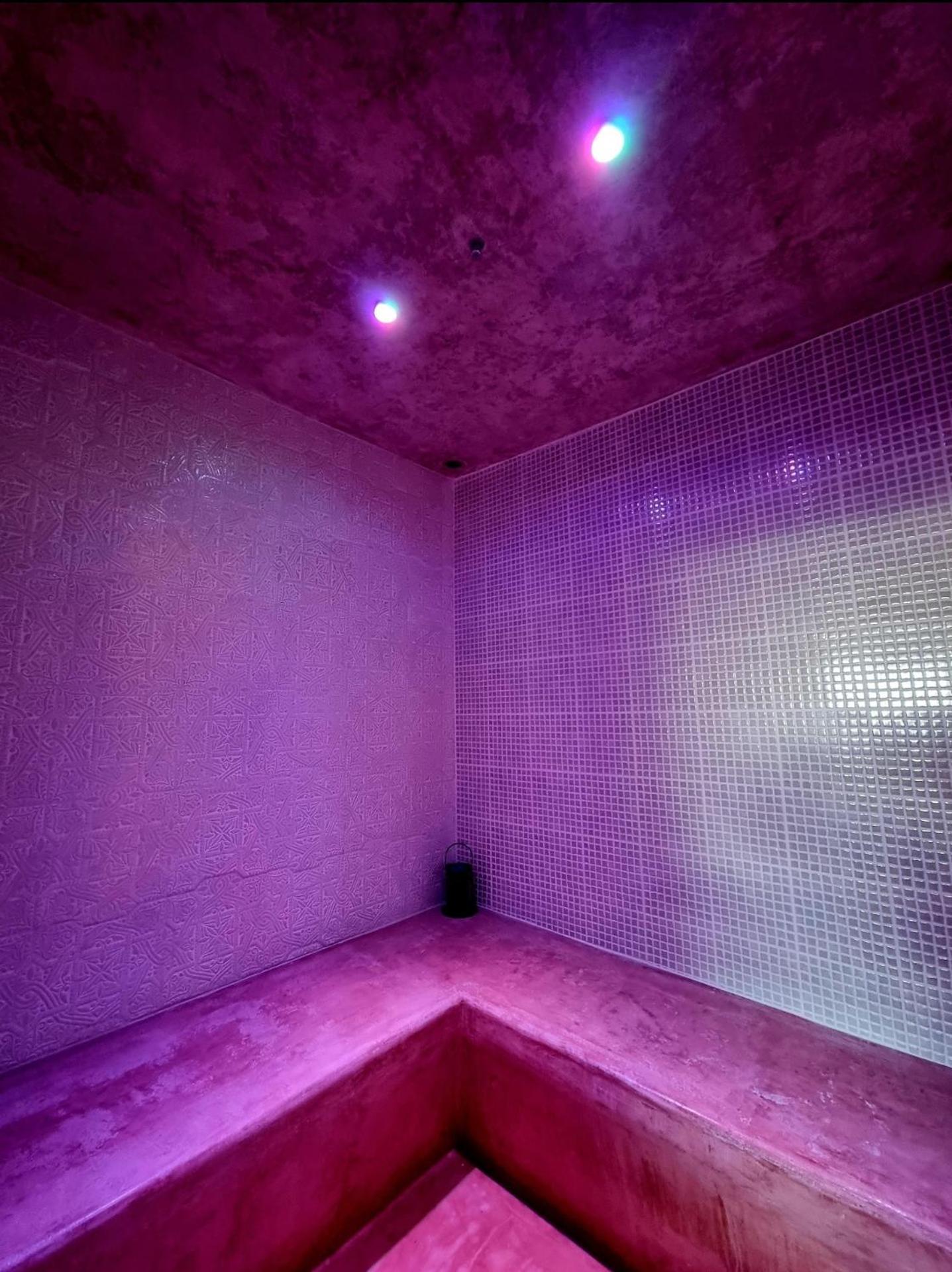 Pousterle De Sabran - Piscine & Hammamアパートメント エクステリア 写真