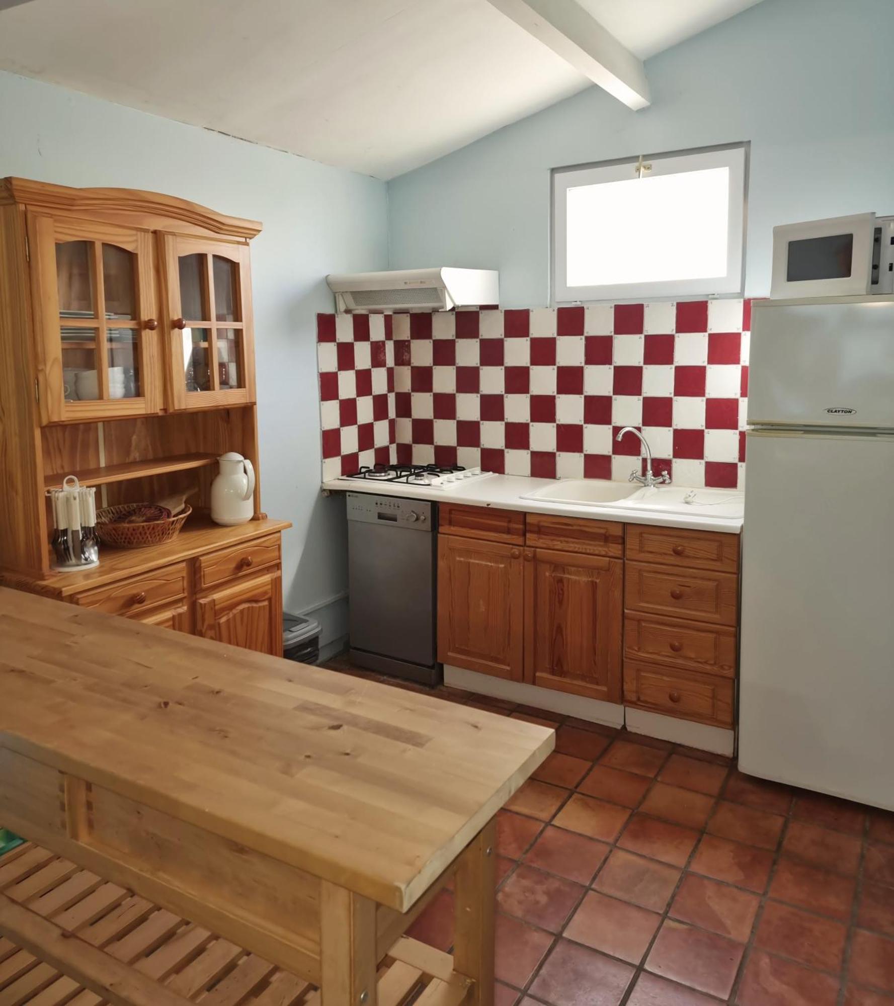 Pousterle De Sabran - Piscine & Hammamアパートメント 部屋 写真