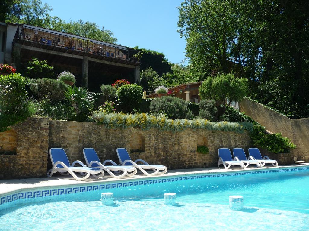 Pousterle De Sabran - Piscine & Hammamアパートメント エクステリア 写真